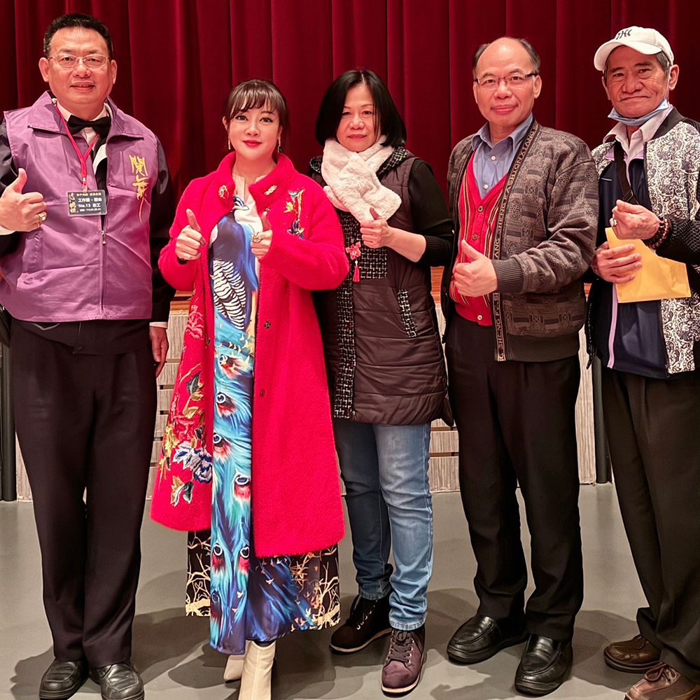 line_oa_chat_240311_170958_group_8.jpg